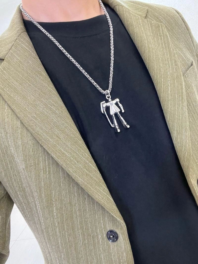 Comfortable Gucci Necklaces 246163