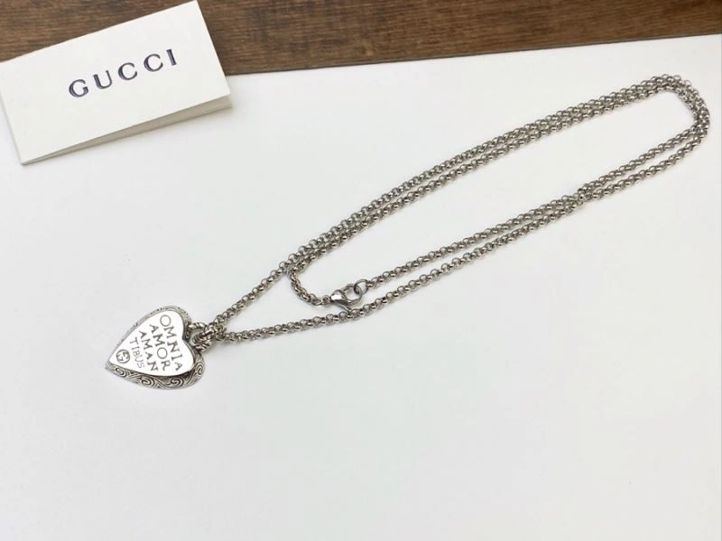 FlexibleFit Gucci Necklaces 246156