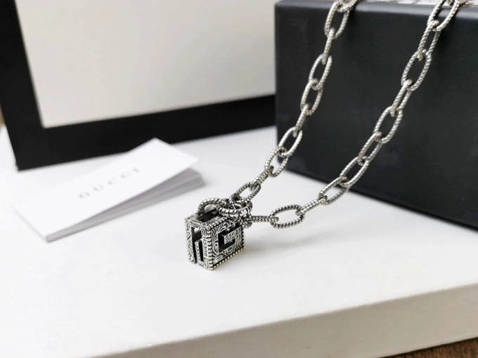 Gucci Necklaces Chic 246157