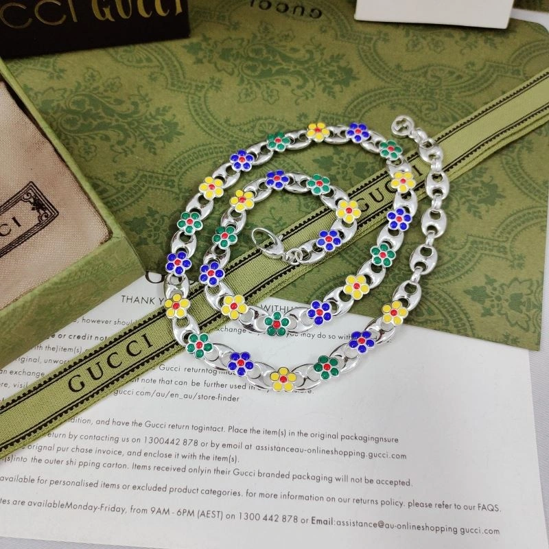 Gucci Necklaces Fashionable 246155