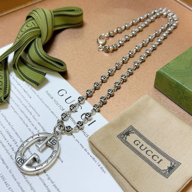 Gucci Necklaces Flexible 246153