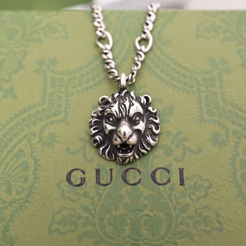 Gucci Necklaces Attractive 246123