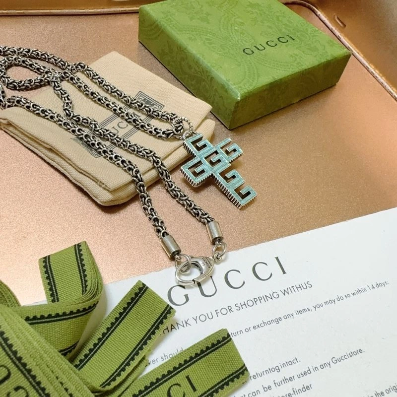 TravelReady Gucci Necklaces 246144