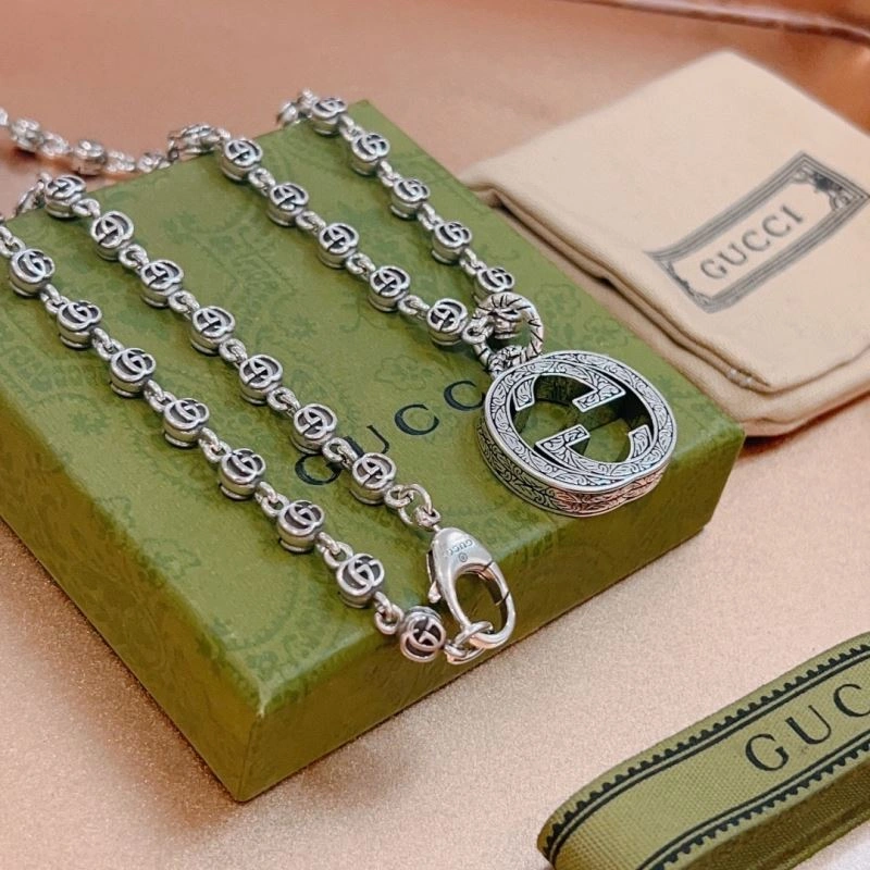 MultiPurpose Gucci Necklaces 246135