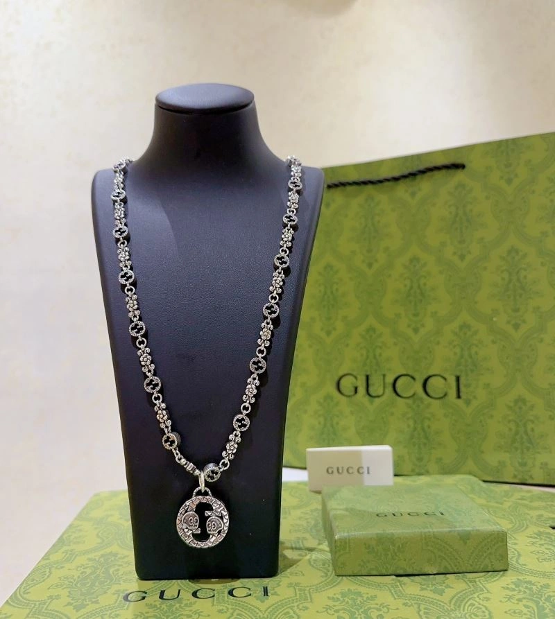 Gucci Necklaces Versatile 246117