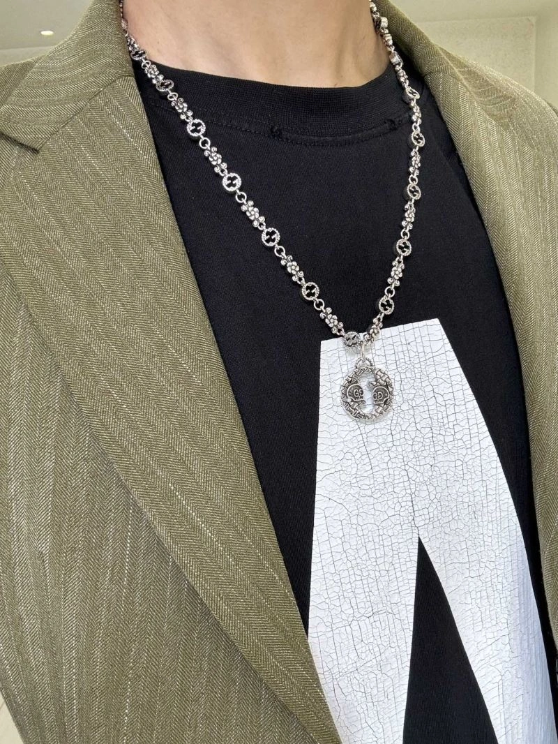 Gucci Necklaces Versatile 246117