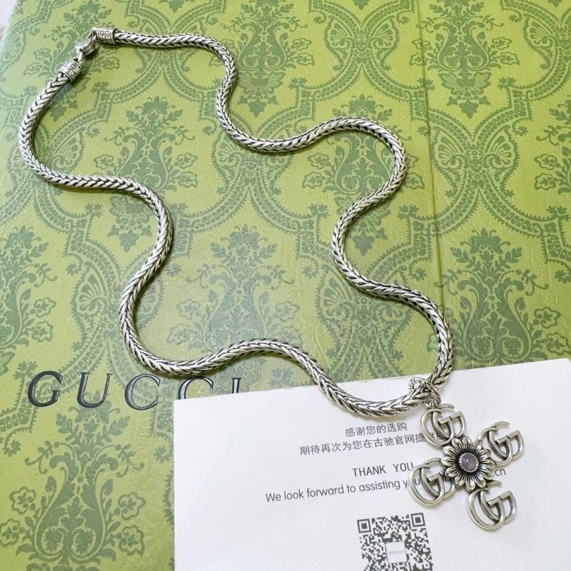 Lightweight Gucci Necklaces 246114