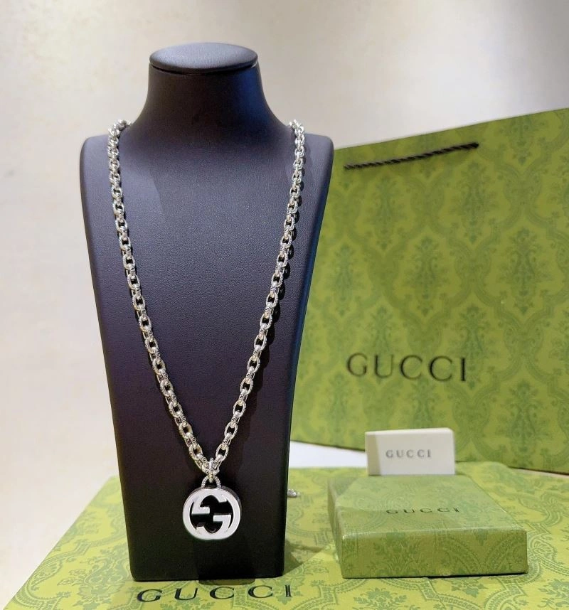 Trendsetting Gucci Necklaces 246089