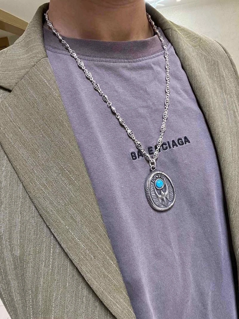 Chic Gucci Necklaces 246084