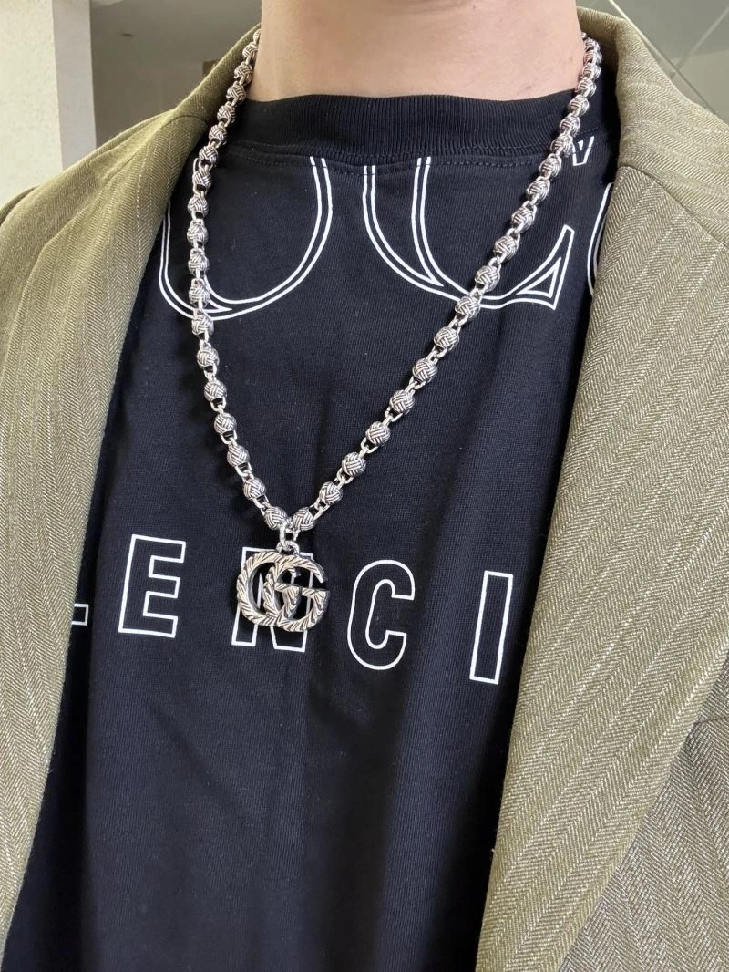SmoothTexture Gucci Necklaces 246105
