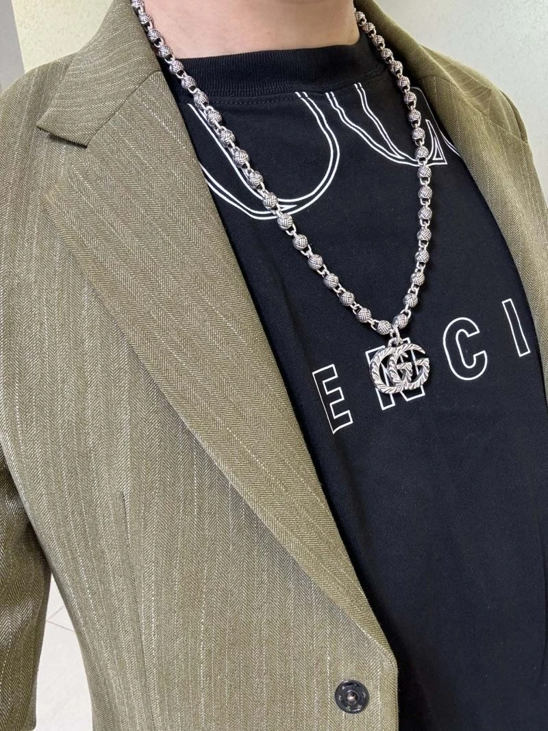 SmoothTexture Gucci Necklaces 246105