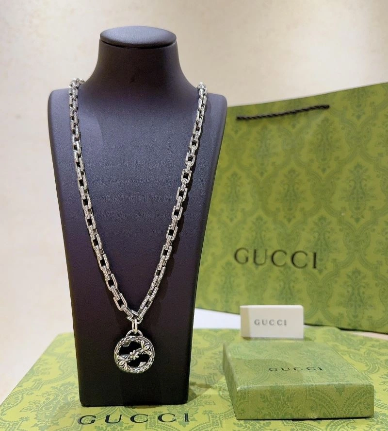 SmoothTexture Gucci Necklaces 246110