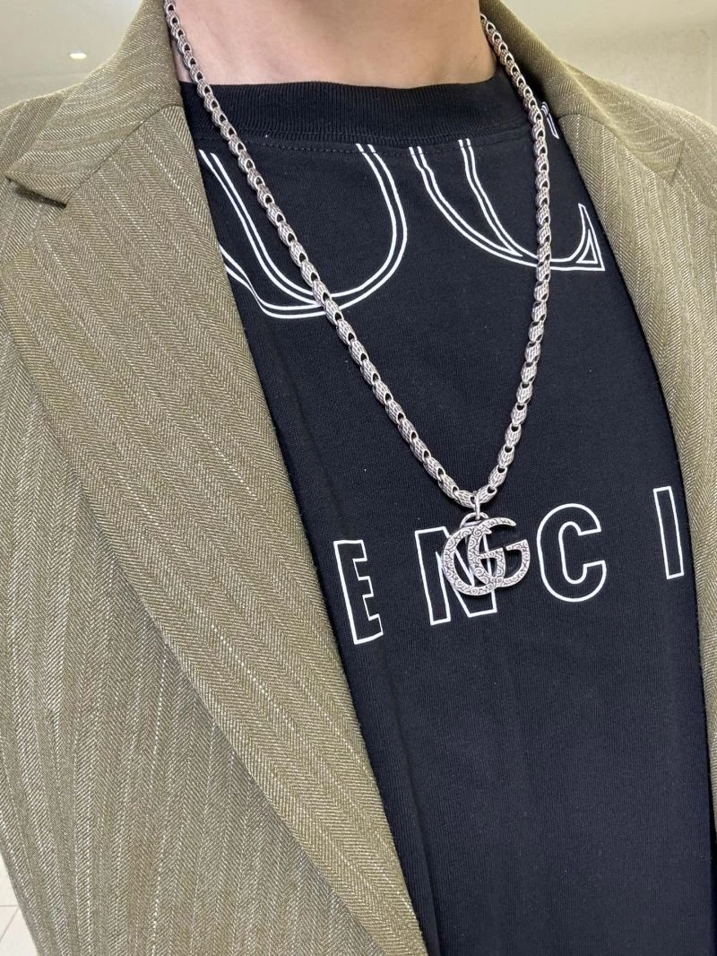 Lightweight Gucci Necklaces 246108
