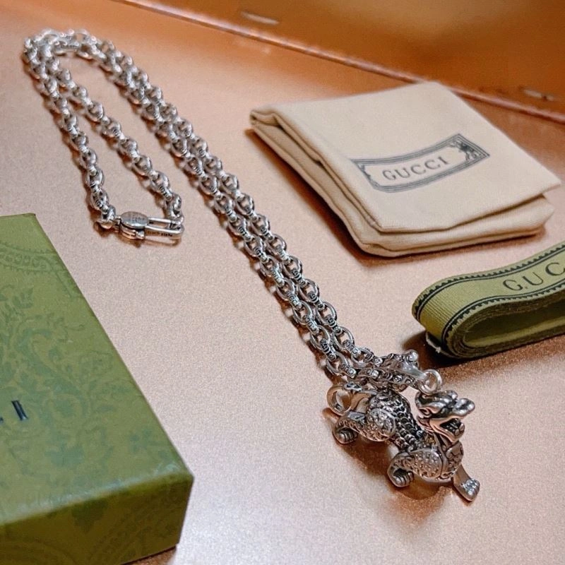 Breathable Gucci Necklaces 245592