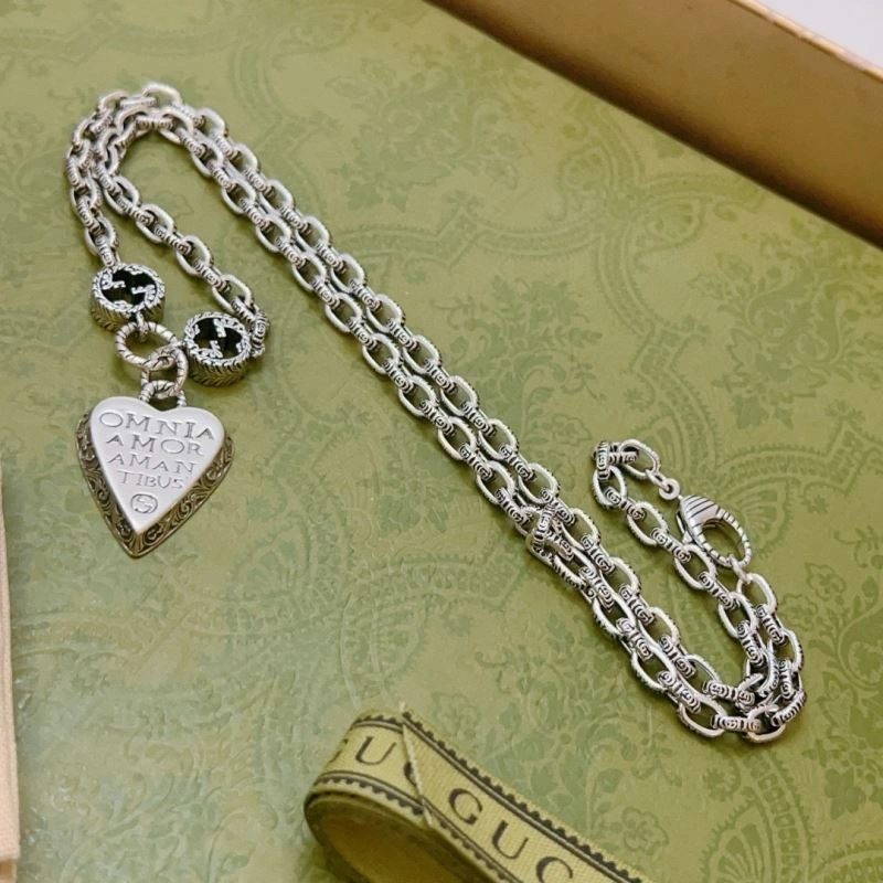 Comfortable Gucci Necklaces 245595
