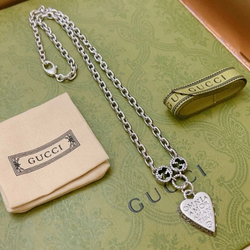 Comfortable Gucci Necklaces 245595
