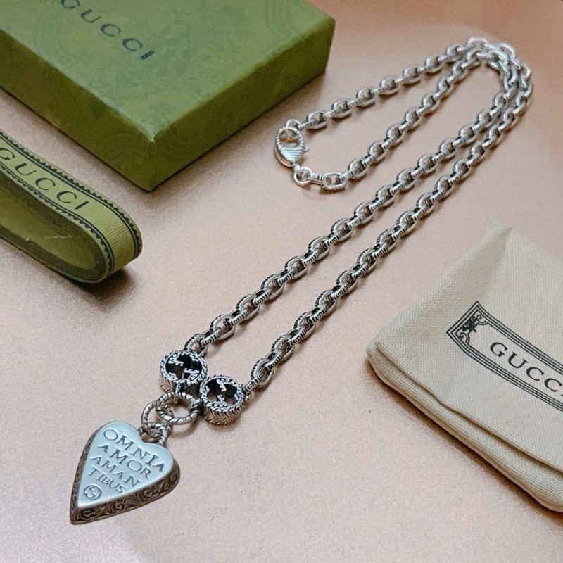 Comfortable Gucci Necklaces 245595