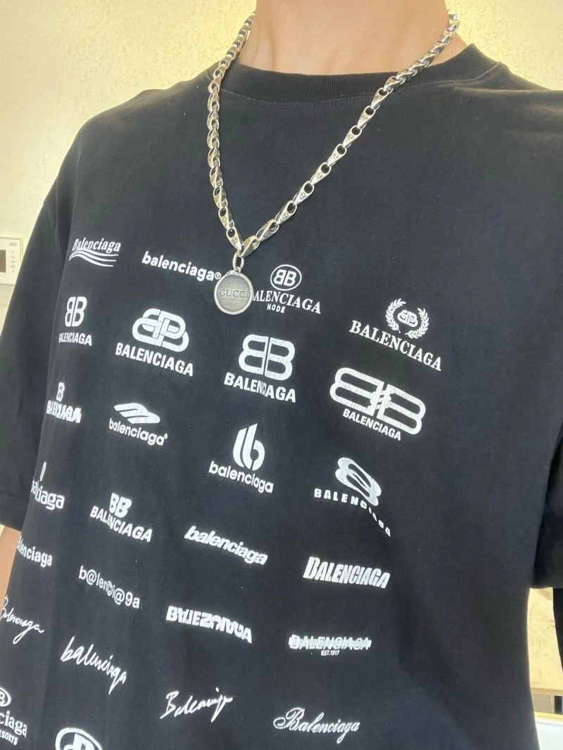 Seasonal Gucci Necklaces 245599