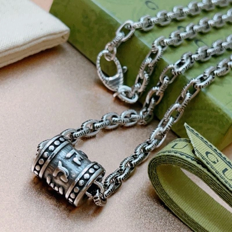 Gucci Necklaces UrbanChic 245565