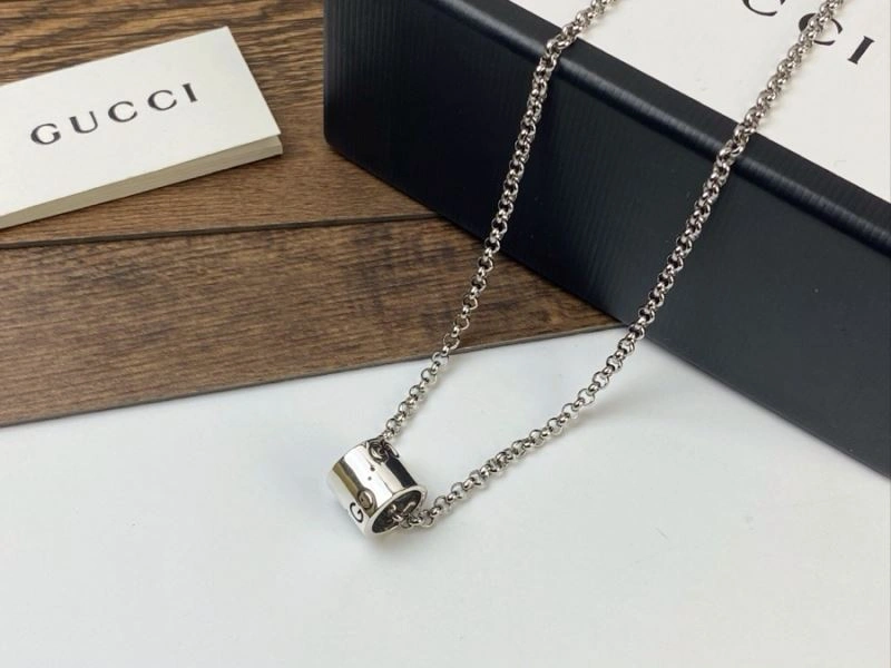 SmoothTexture Gucci Necklaces 245458