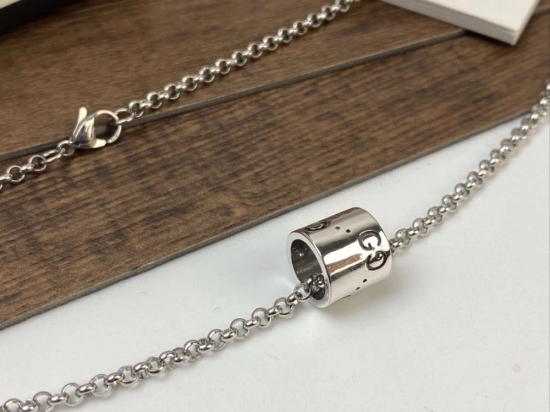 SmoothTexture Gucci Necklaces 245458