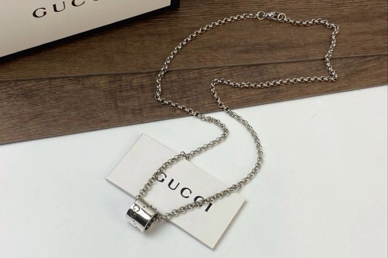 SmoothTexture Gucci Necklaces 245458