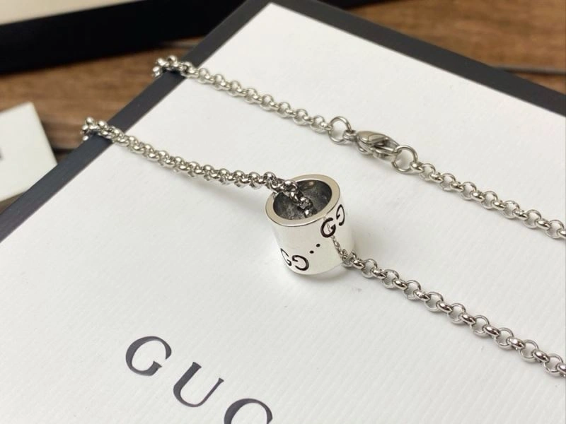SmoothTexture Gucci Necklaces 245458