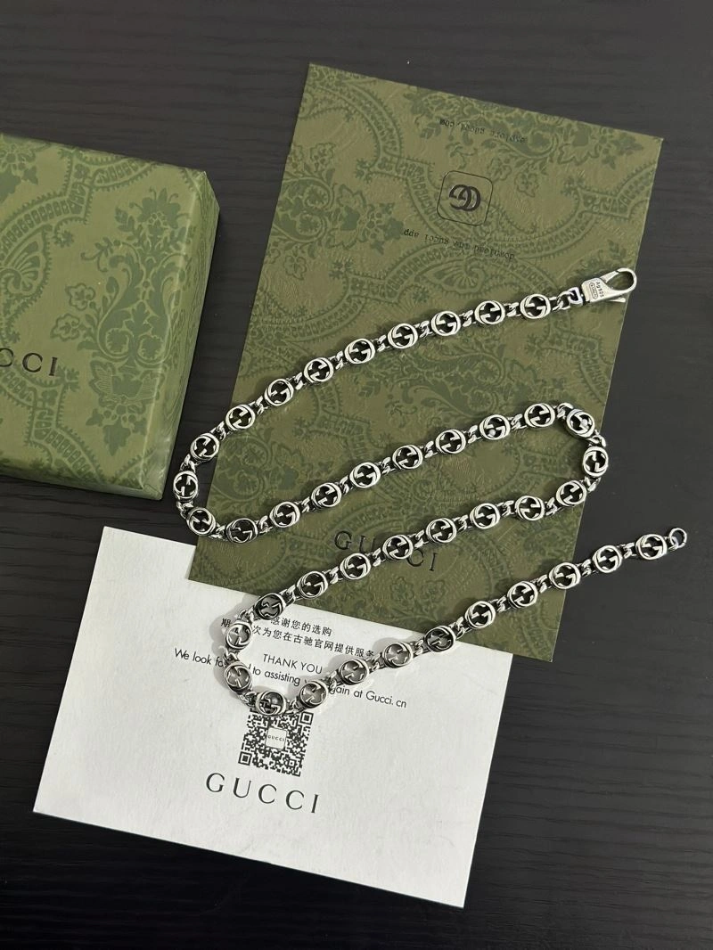 Stylish Gucci Necklaces 245450