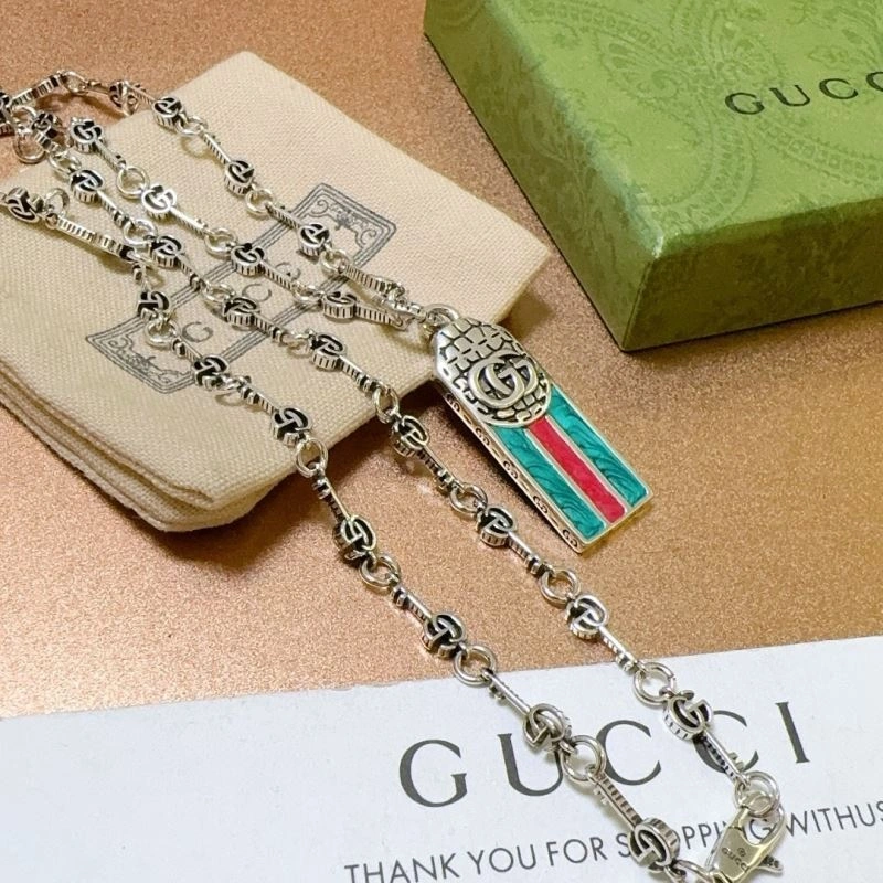 Gucci Necklaces HighQuality 245452
