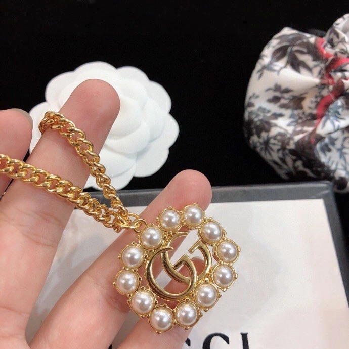 EasyMatch Gucci Necklaces 245408