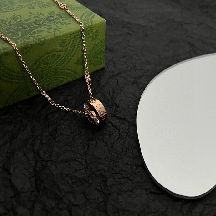Gucci Necklaces Breathable 245403
