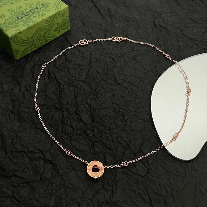Gucci Necklaces Breathable 245403
