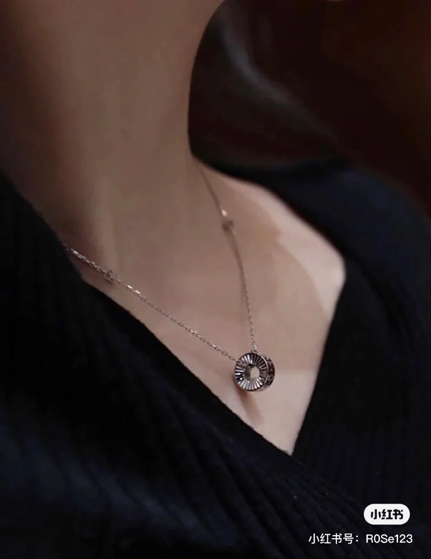 Gucci Necklaces Stretchable 245407