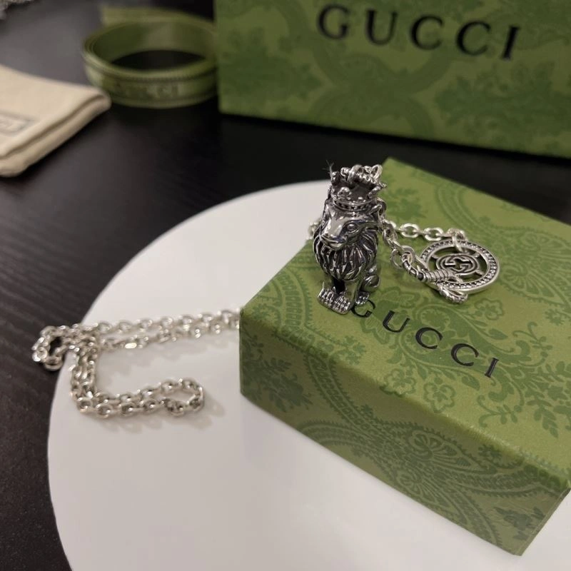 ComfortFit Gucci Necklaces 245401