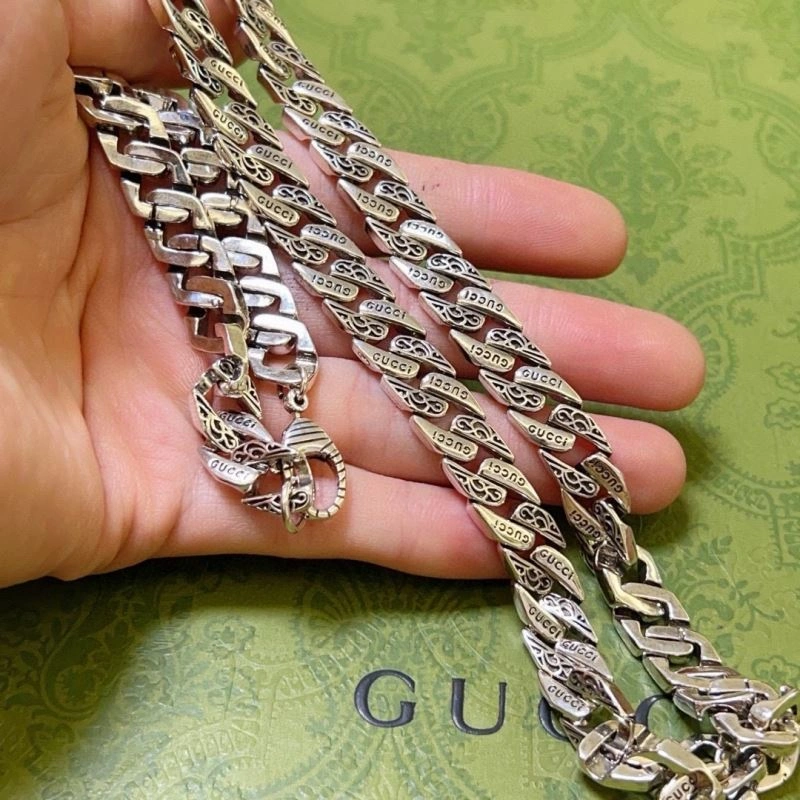 Attractive Gucci Necklaces 245398