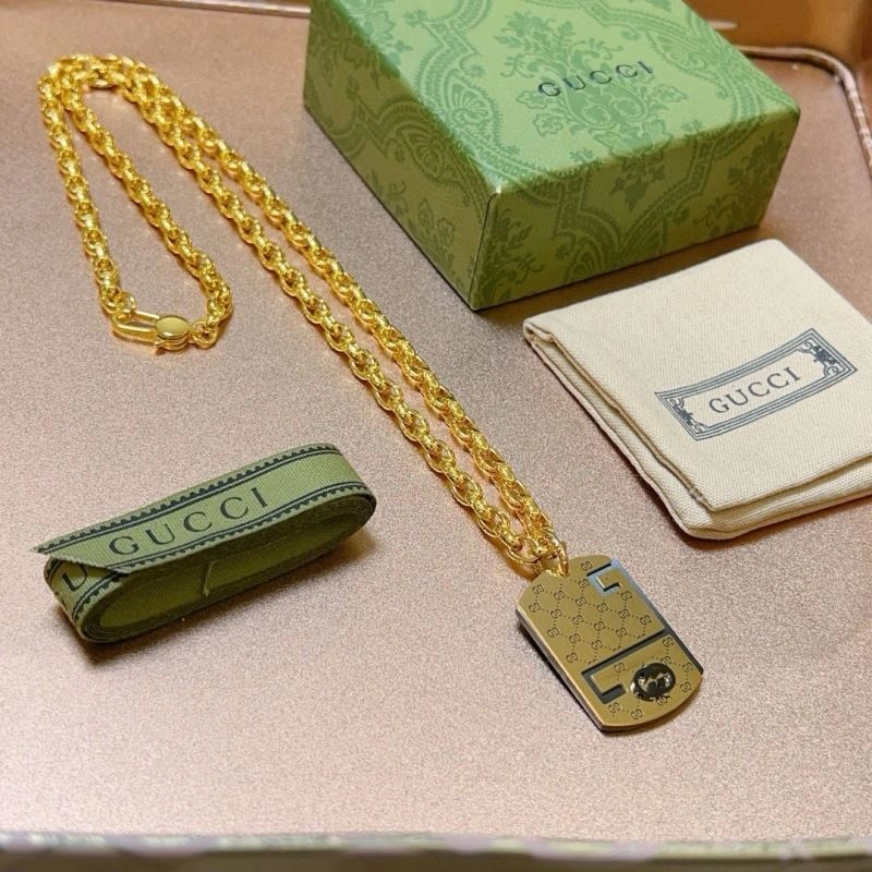 Effortless Gucci Necklaces 245383