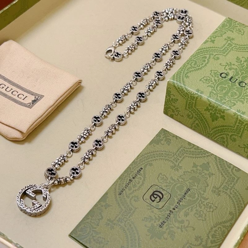 Gucci Necklaces Lightweight 245400