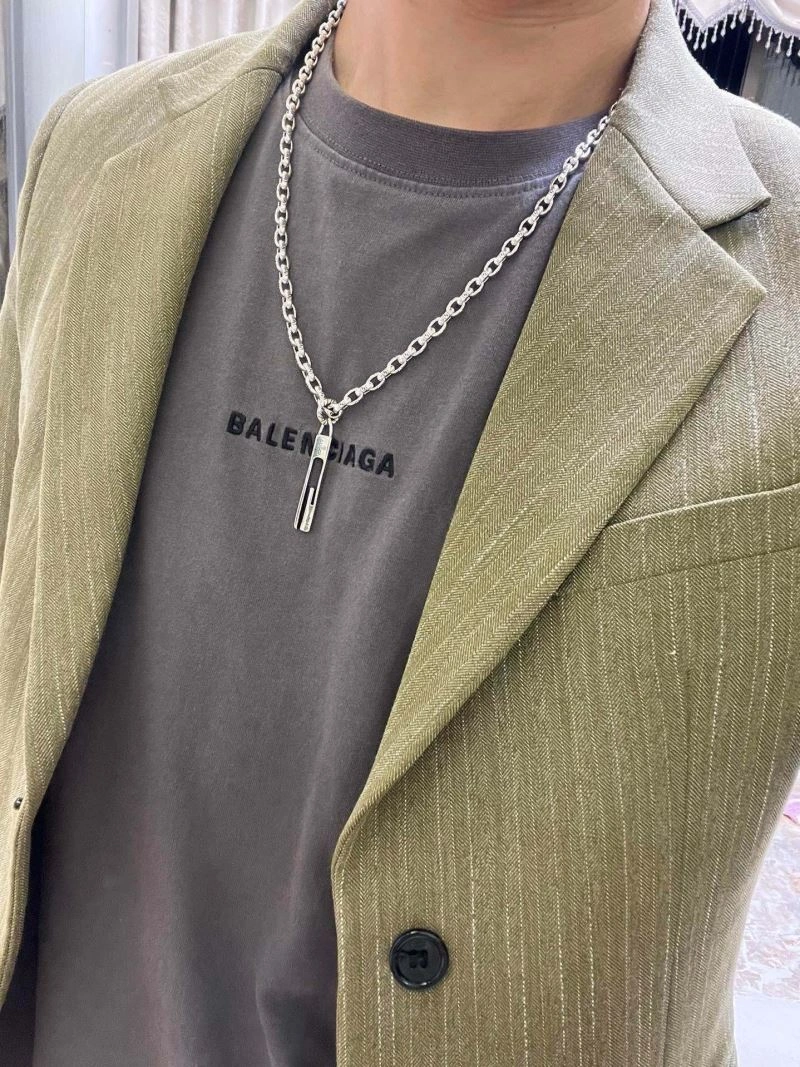 Gucci Necklaces Premium 245375