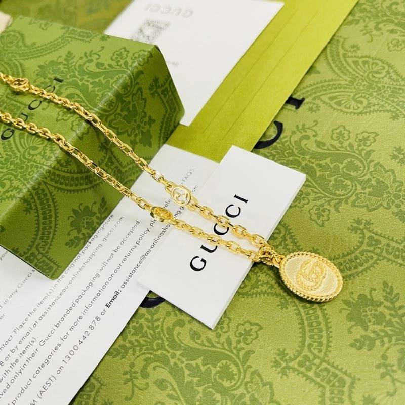 Versatile Gucci Necklaces 245368