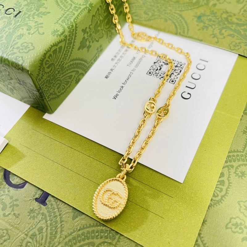 Versatile Gucci Necklaces 245368