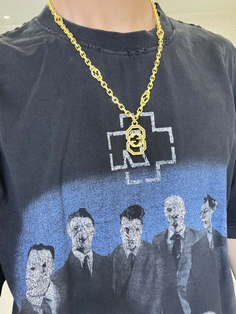 Gucci Necklaces Comfortable 245356