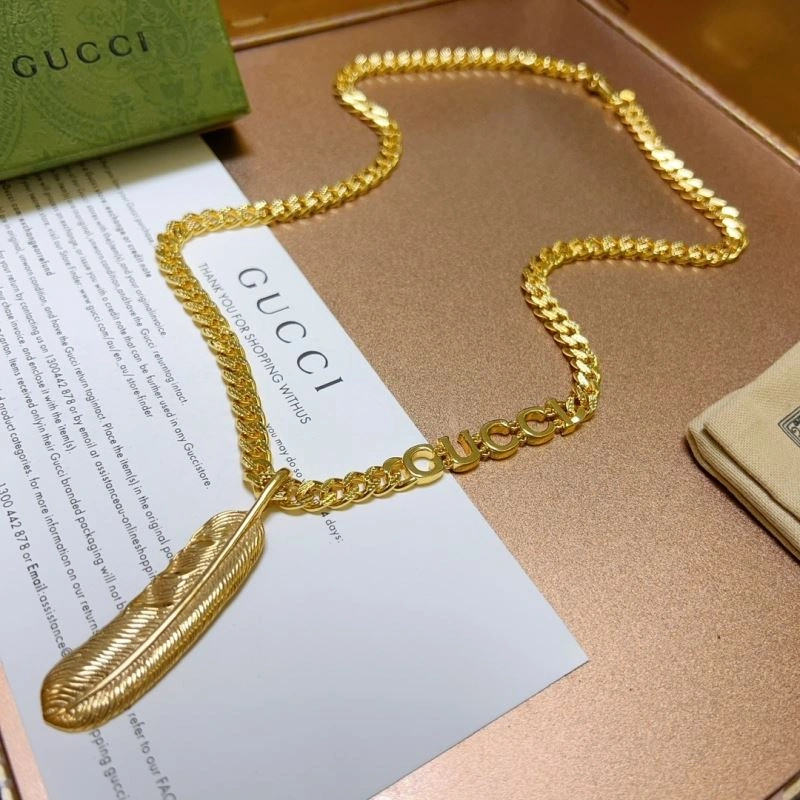 SmoothTexture Gucci Necklaces 245371