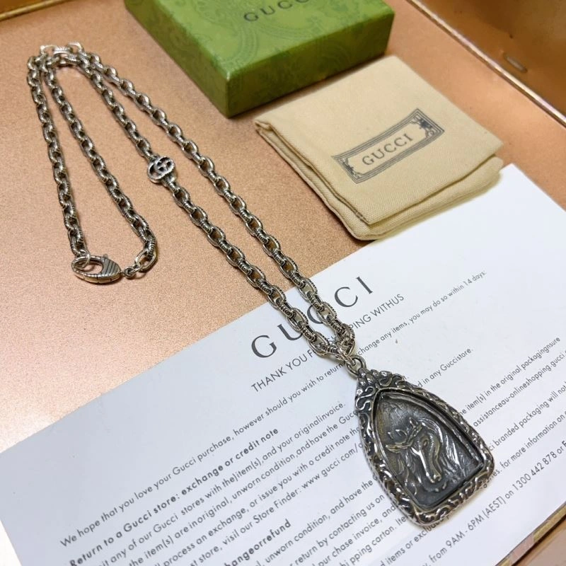 Elegant Gucci Necklaces 245361