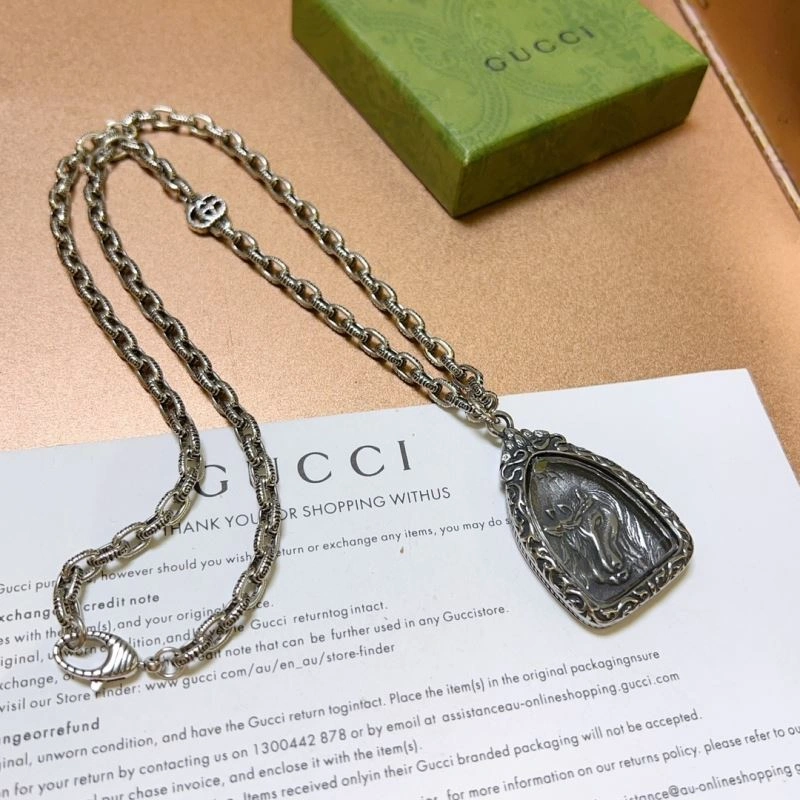 Elegant Gucci Necklaces 245361