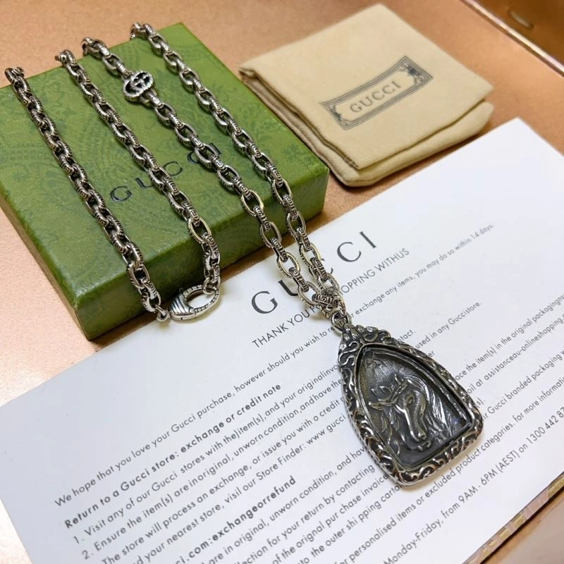 Elegant Gucci Necklaces 245361