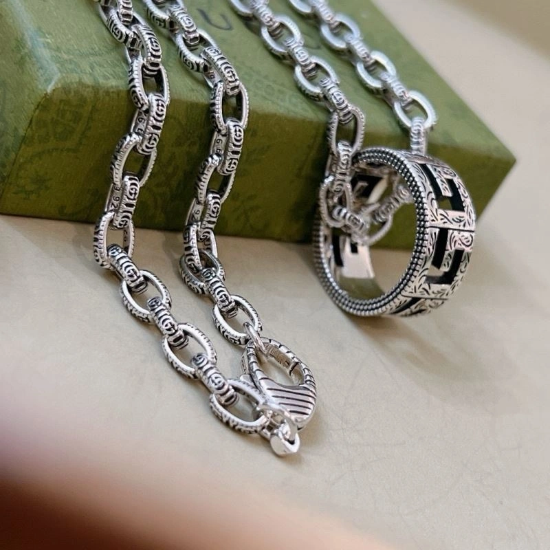 Gucci Necklaces Snug 245359