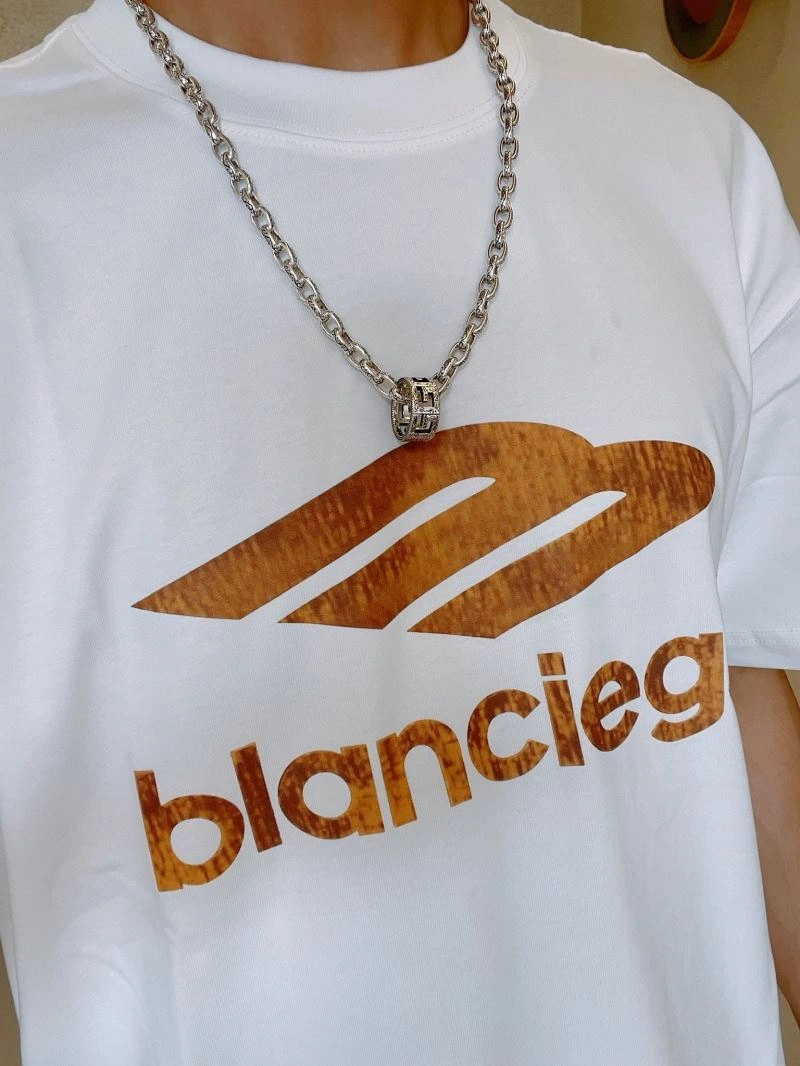 Gucci Necklaces Trendsetting 245336