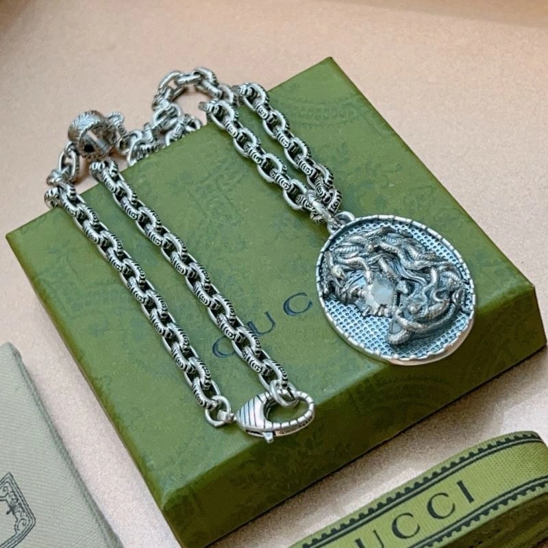 Gucci Necklaces HighPerformance 245121