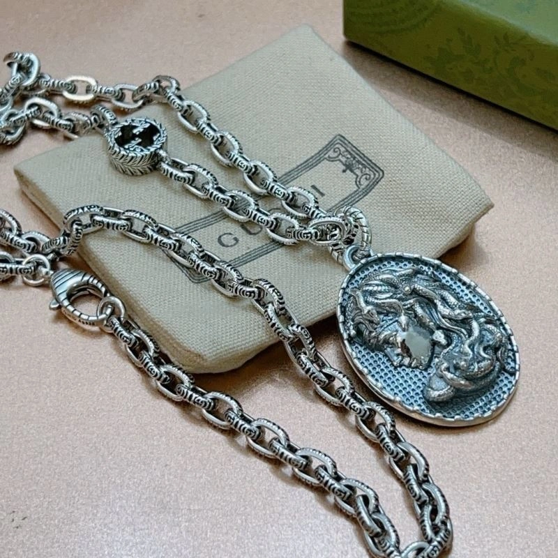 Gucci Necklaces HighPerformance 245121