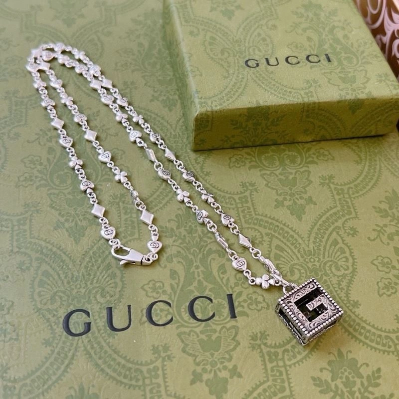 Gucci Necklaces Trendy 245120